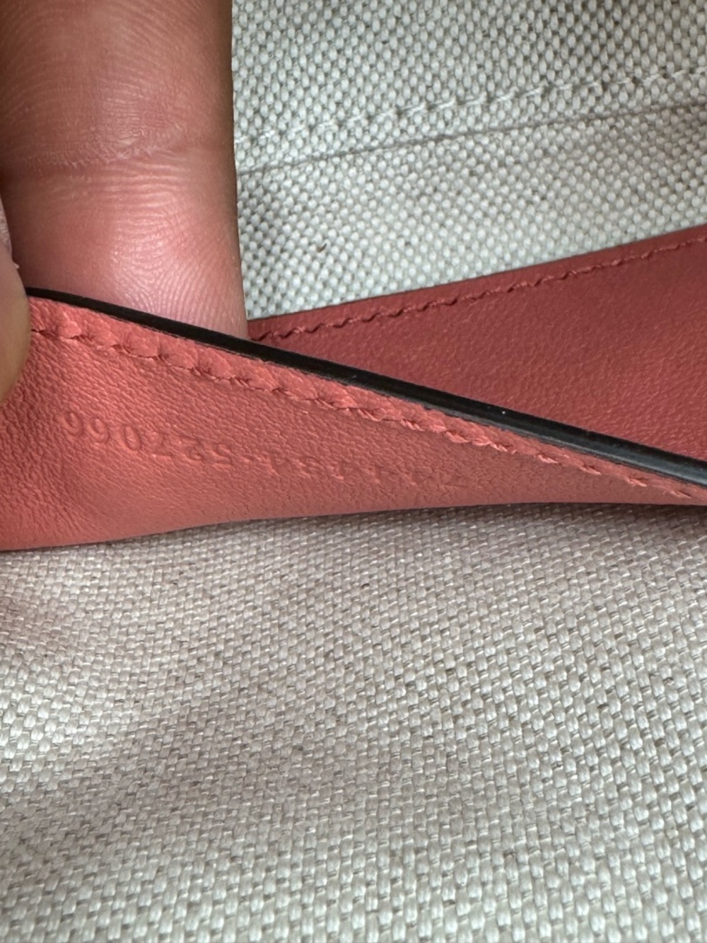 NEW Gucci Blondie Crossbody Bag - Picture 9 of 9